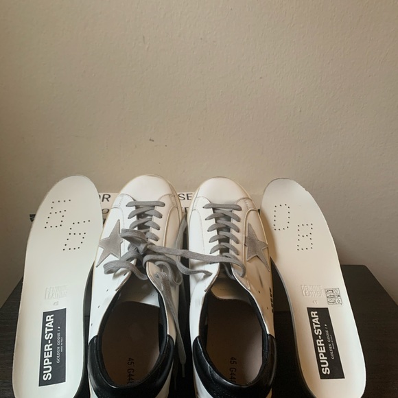 New Golden Goose Men’s size 42 - Picture 5 of 9
